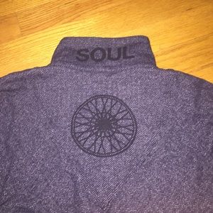 SoulCycle Lululemon fitted pullover