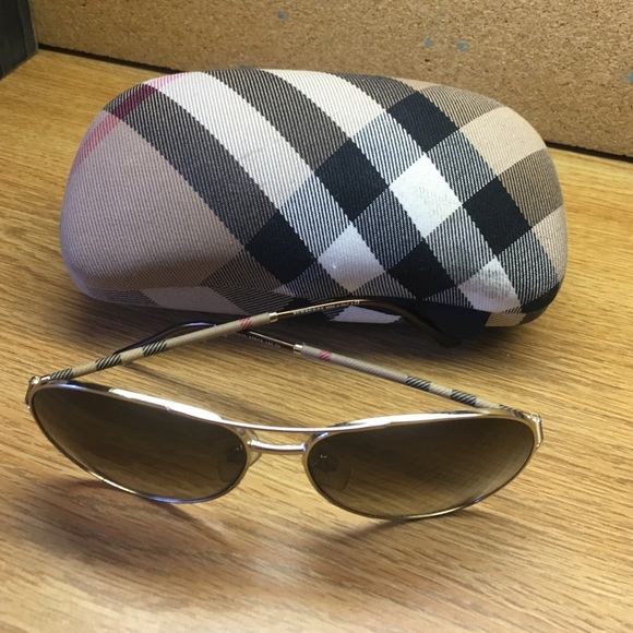Burberry aviator sunglasses