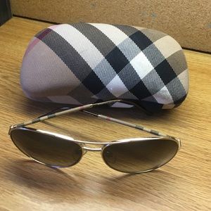 Burberry aviator sunglasses