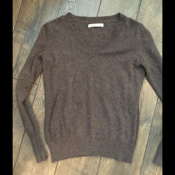 Old Navy sweater