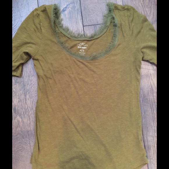Old Navy top