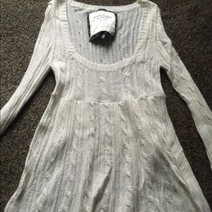 Abercrombie white sweater