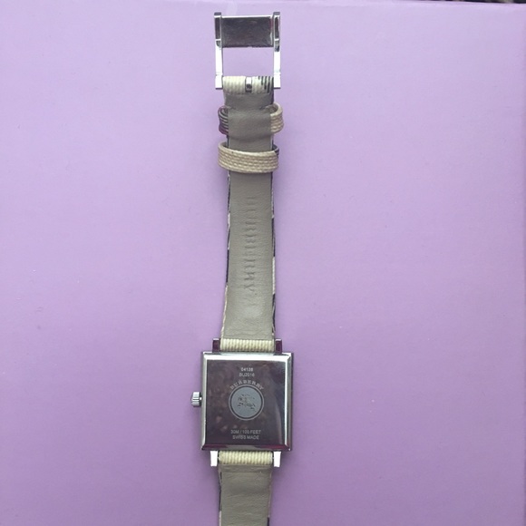 Burberry Nova Check Quartz - Picture 2 of 4