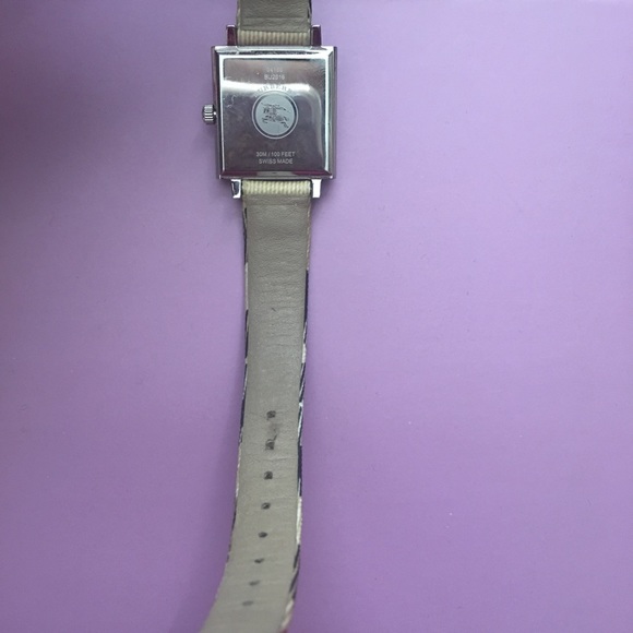 Burberry Nova Check Quartz - Picture 3 of 4