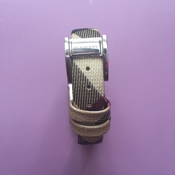 Burberry Nova Check Quartz - Picture 4 of 4