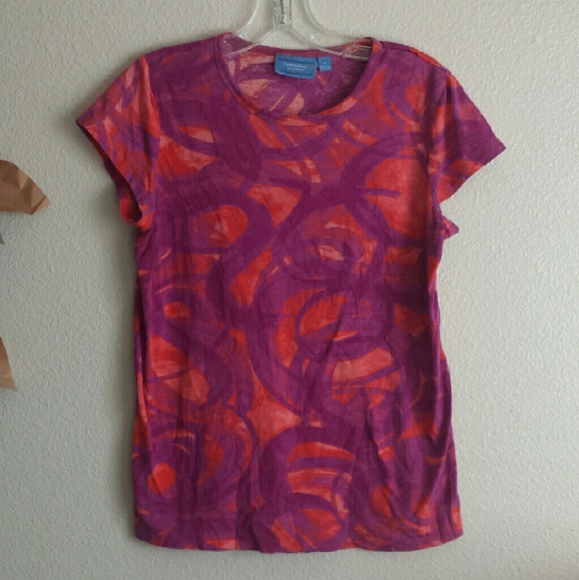 Vera Wang T-shirt! 3 day sale!