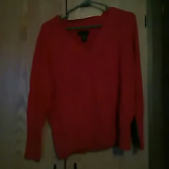 Ladies sweater