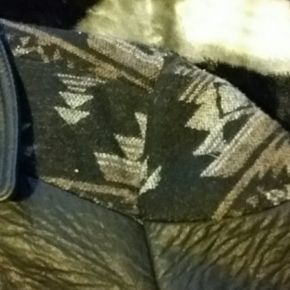 Jacket - Picture 2 of 3