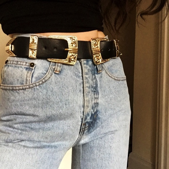 ๐Host Pick!๐๐ทGold Double Buckle Belt - Picture 3 of 4