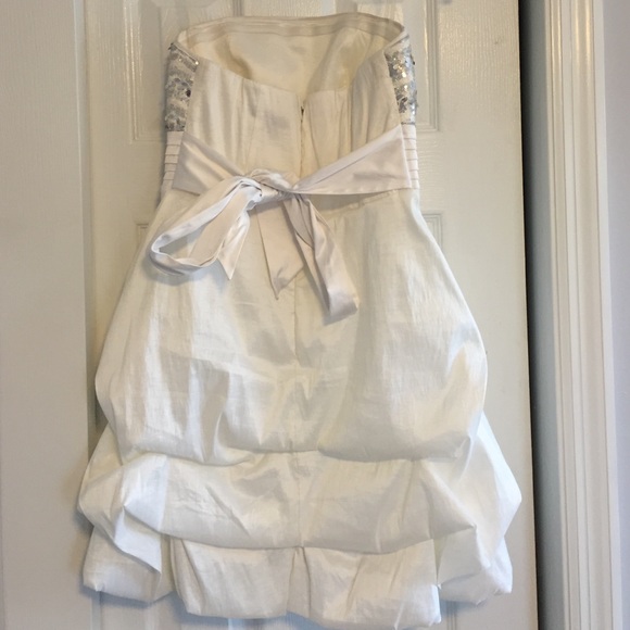 Strapless white party dress - Picture 2 of 3
