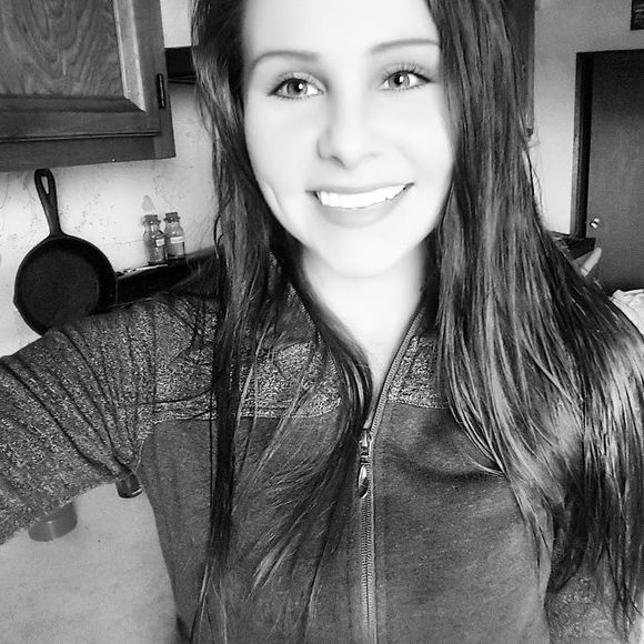 Meet your Posher, Krysta