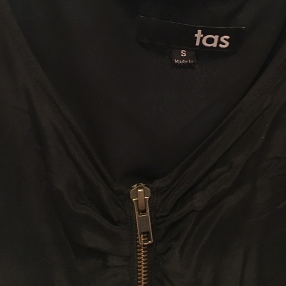 Little black Zipper Dress - Picture 3 of 3