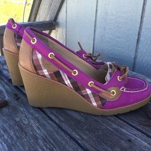 Sperry wedges