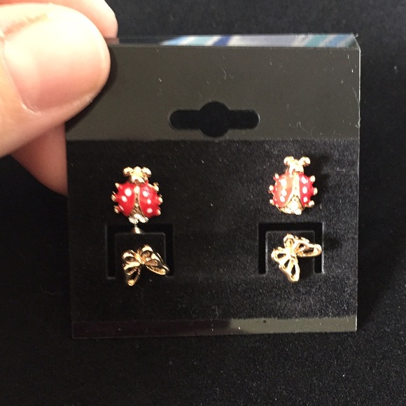 Lady bug earrings - Picture 1 of 1