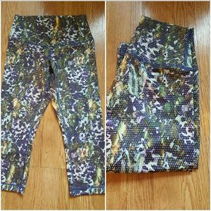 Lululemon wunder under high waist size 8