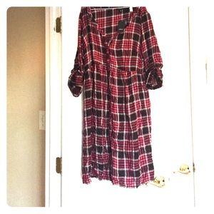 Torrid size 0x red plaid long sleeve dress