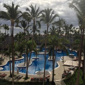 Meet your Posher, Syl