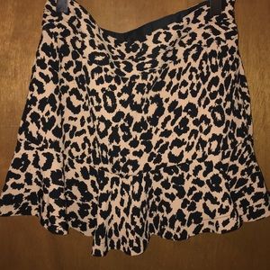 Leopard print mini!