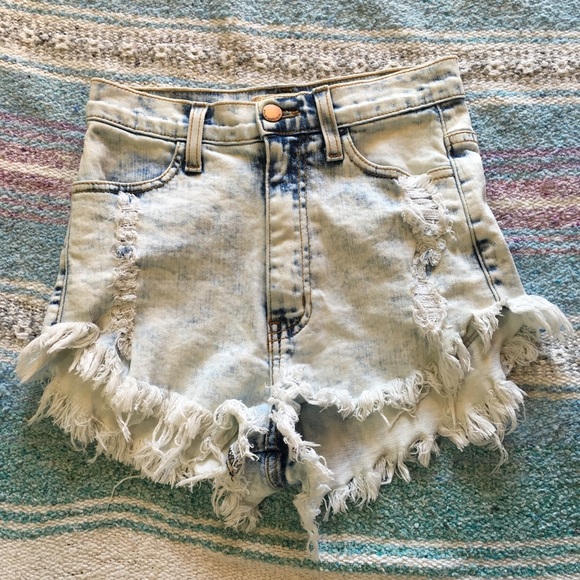 Distressed High Waisted Shorts