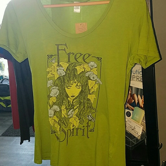 Soul Flower  Tops - Organic Scoop Neck Tee Shirt, NWT