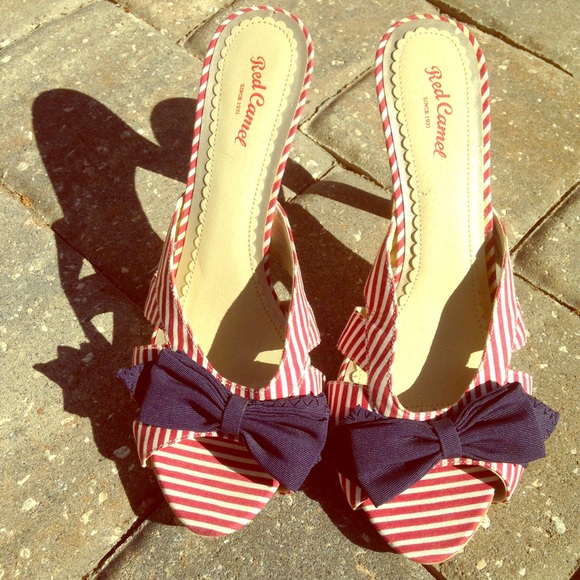 Red Camel Shoes - Red Camel Pinup Heels