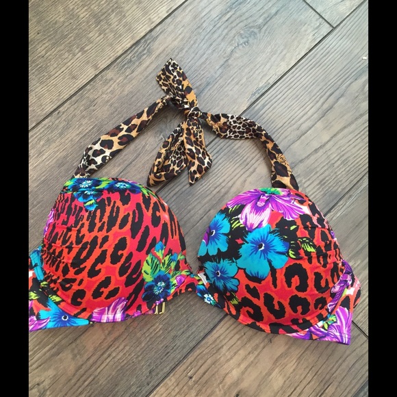 Victoria Secret swim bikini top