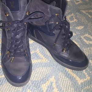 Worn once Louis Vuitton cliff top patent sneakers