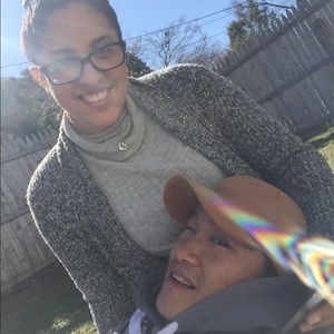 Meet your Posher, Laura