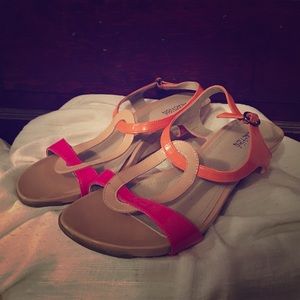 Kenneth Cole Reaction sandal for the warm weather