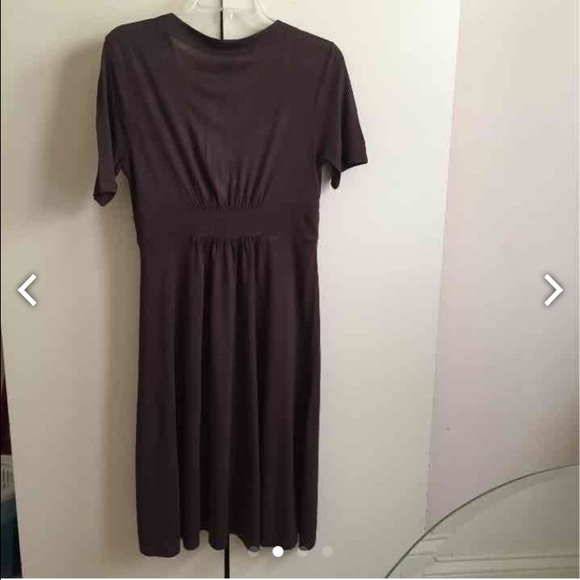 Dress - Picture 2 of 4
