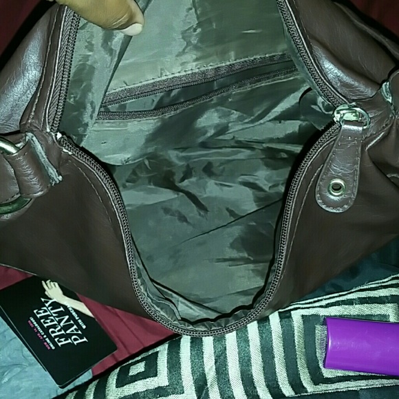 Purse - Picture 3 of 3