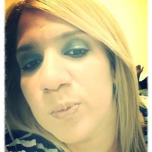 Meet your Posher, Lourdes