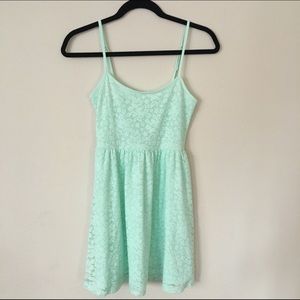 ❌SOLD❌GARAGE Lace Dress