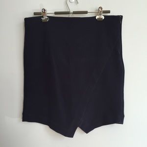 LOFT Navy Pencil Skirt - Size Large