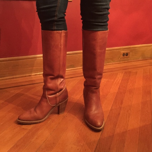 FRYE chestnut vintage boot size 9