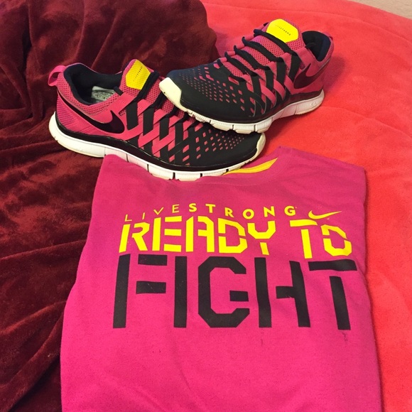Bundle pack of Nike Livestrong top and shoes