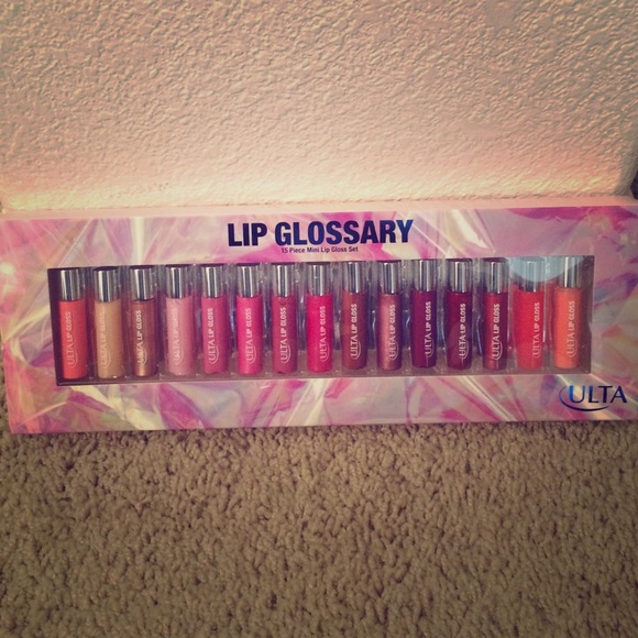 Ulta 15 piece lip glossary