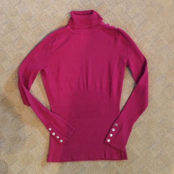 WHITE HOUSE BLACK MARKET: Turtleneck Sweater