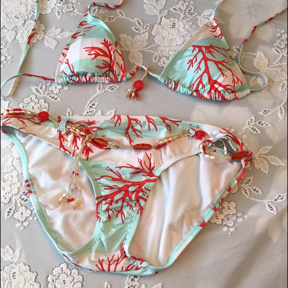 Old Navy Other - Swimsuit. NWOT. WEEKEND WARRIOR HOST PICK 7-23-16