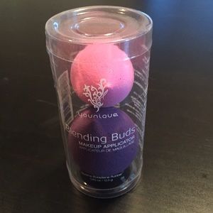 Younique Blending Buds