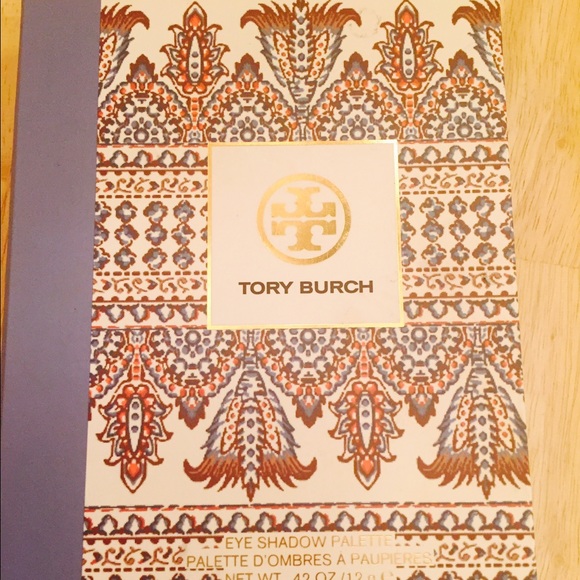 Authentic Tory Burch eye shadow palette.