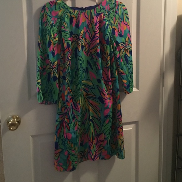 Hot spot dress size 2