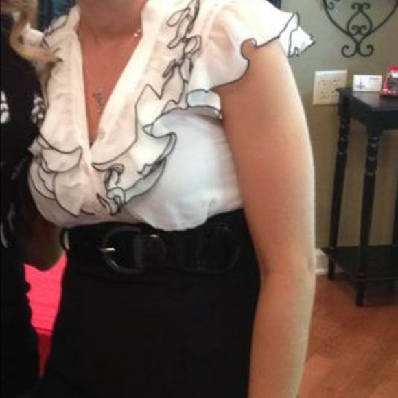 Dress - Picture 4 of 4