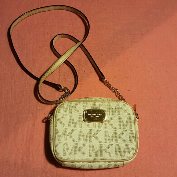 MICHAEL KORS CROSSBODY - Picture 1 of 3