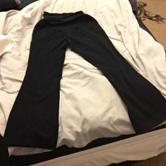 Black maternity pants