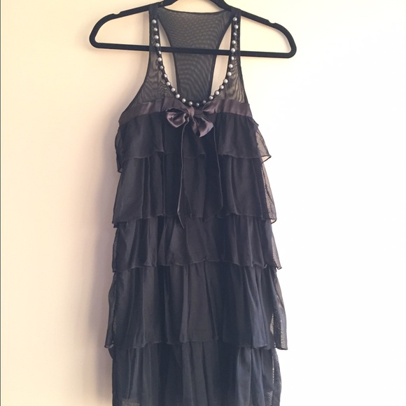 Black cocktail dress with Layers