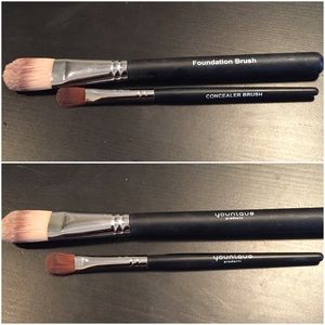 Younique Make Up Brushes