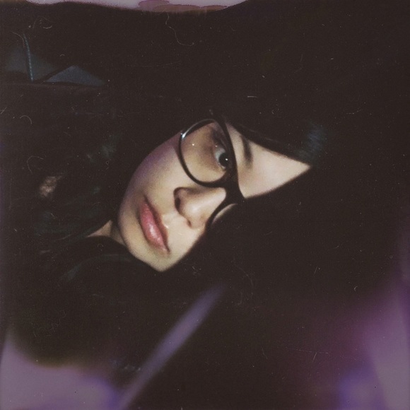 MEET THE POSHER! 🌙 - Picture 2 of 2