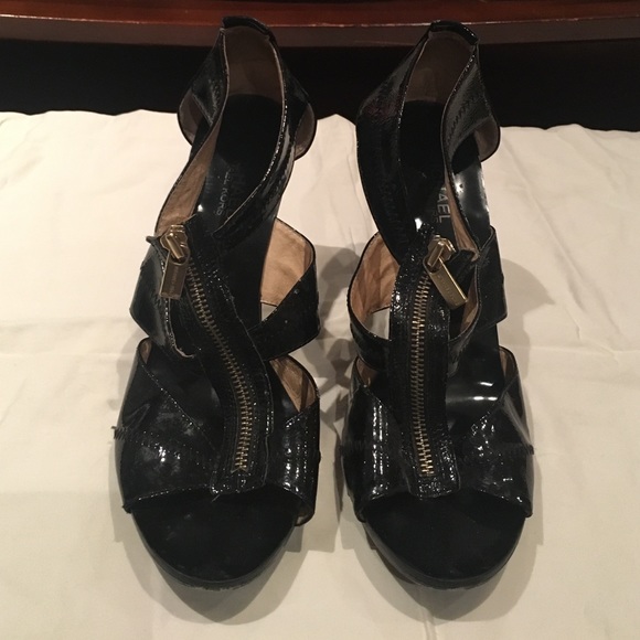 sexy zip up black patent leather strappy heels