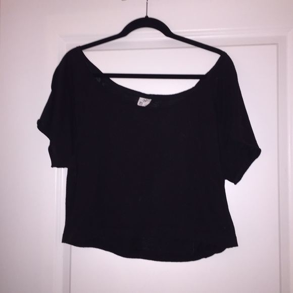PINK Crop Top - Black